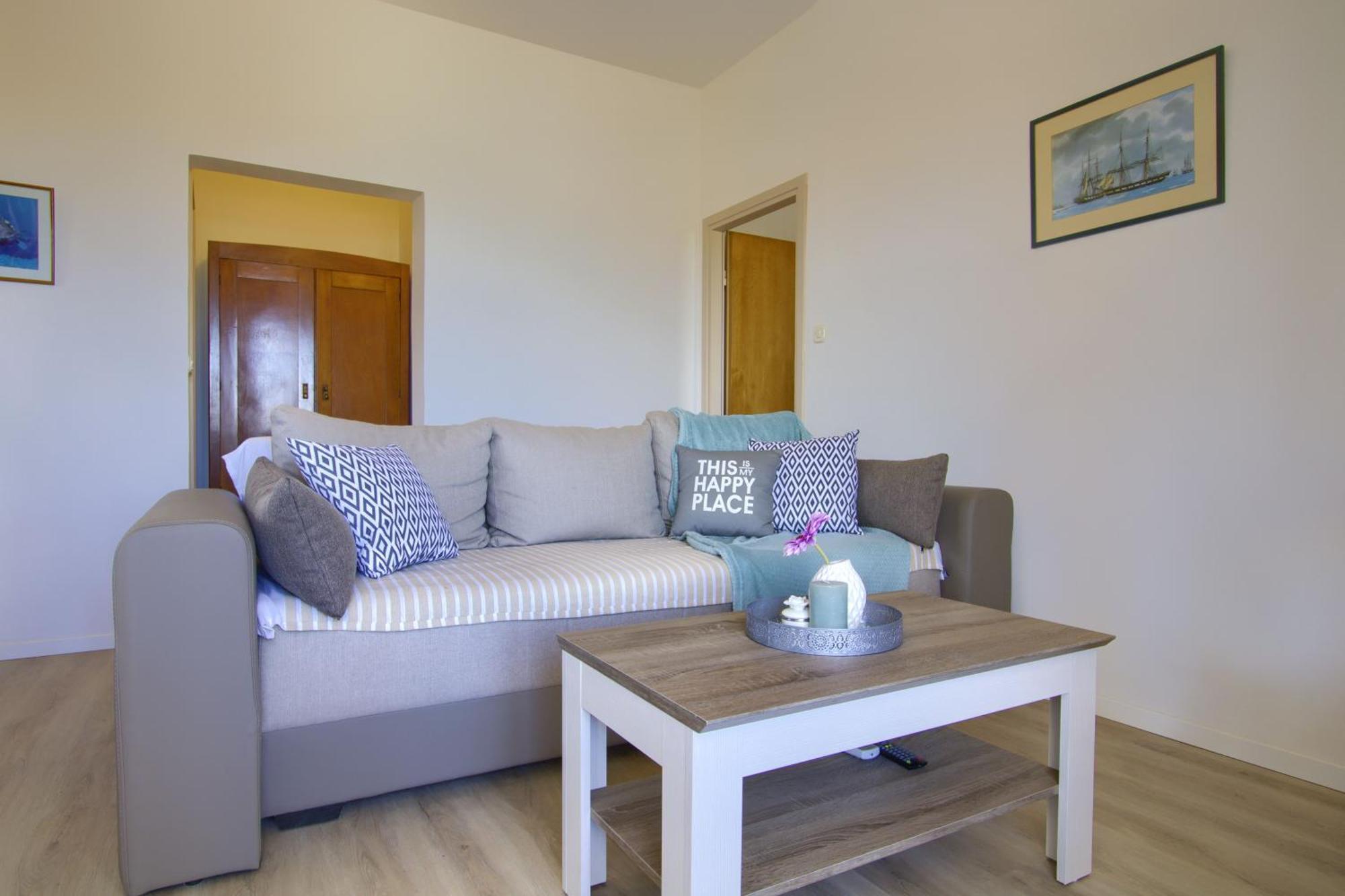 Sunshine Place By The Beach Lukoran Phòng bức ảnh